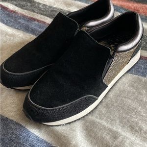 Karl Lagerfeld Gisele . Like new. Absolutely no signs of wear.